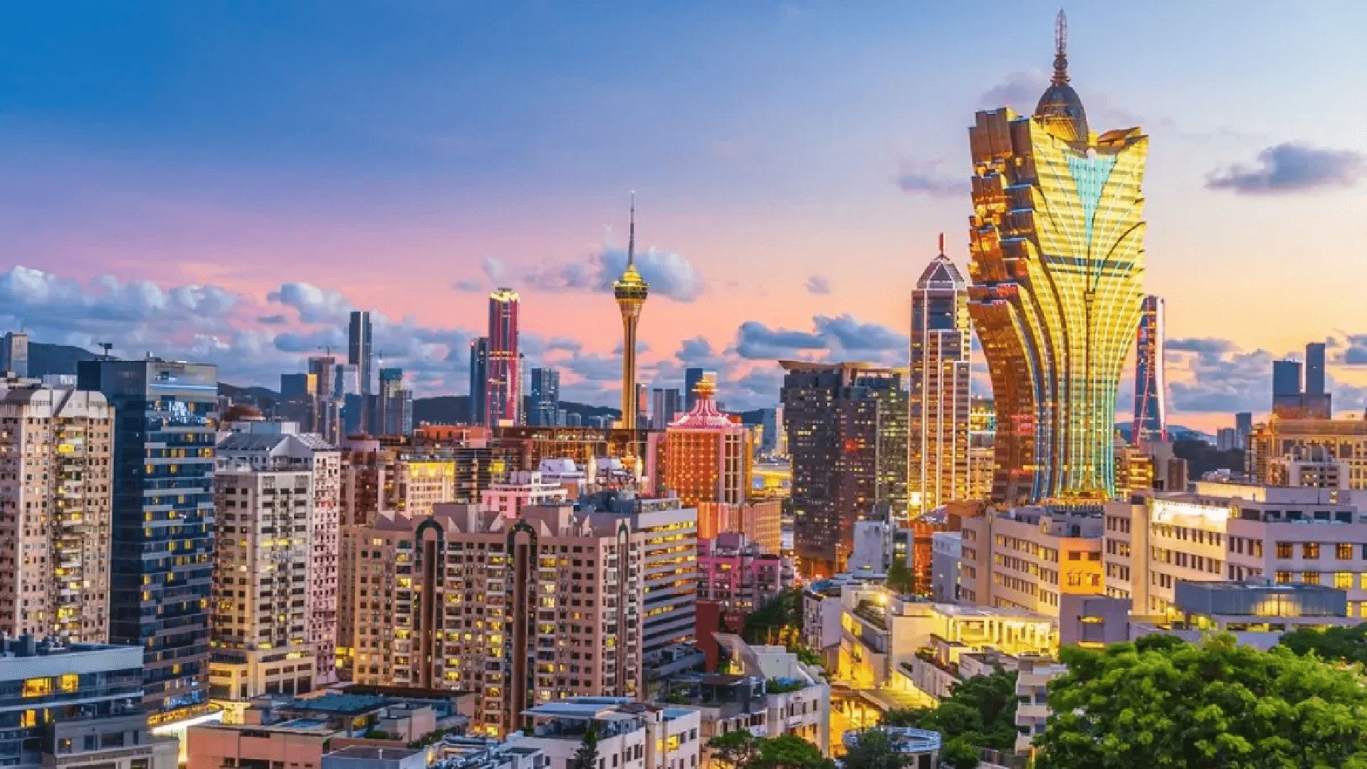 Macau Casinos Disappoint in June, Gaming Revenue Short of Analyst Expectations